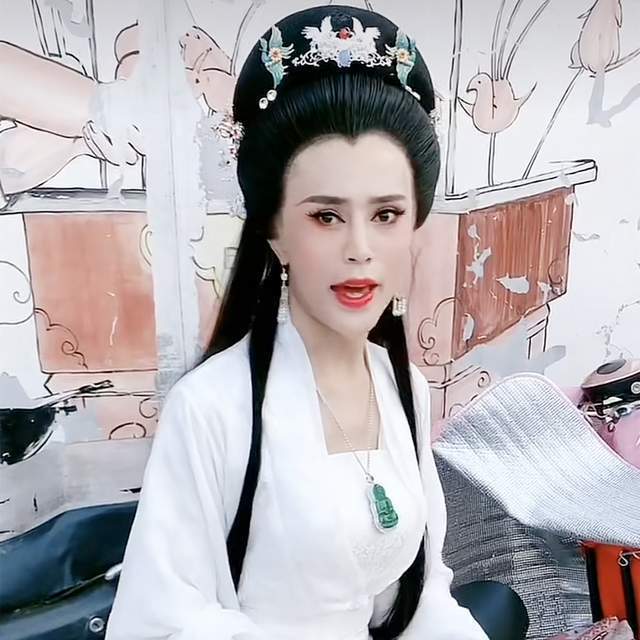 网红罗大美同学证实其死讯曝光不公开原因凶手已经被缉拿归案