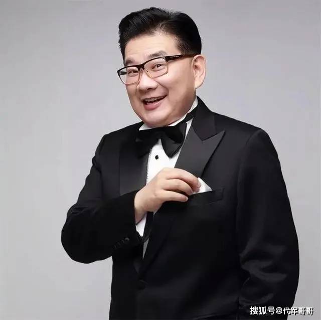 优雅的曹可凡为什么不被尊重的图片
