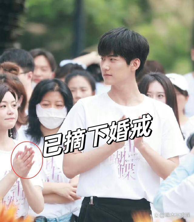 陈妍希已摘下婚戒！和小19岁塌房男星甜蜜互动，评论区沦陷！
