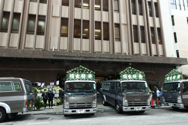 火葬场送最后一程 吴孟达儿子透露爸爸临终遗愿