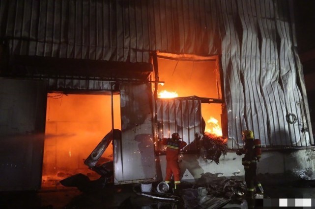河南38死火灾:有人曾在起火工厂焊架子 38人不幸遇难38个家庭悲剧