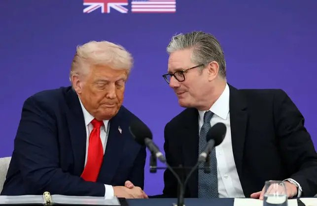 英首相回击特朗普称不会任人摆布 坚定捍卫国家利益