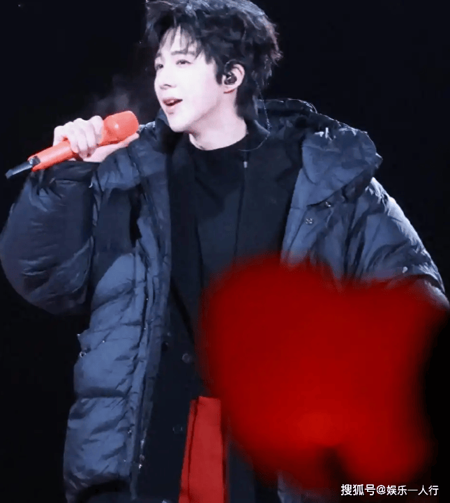 刘宇宁2026央视春晚彩排路透 跨年特种兵再展歌喉