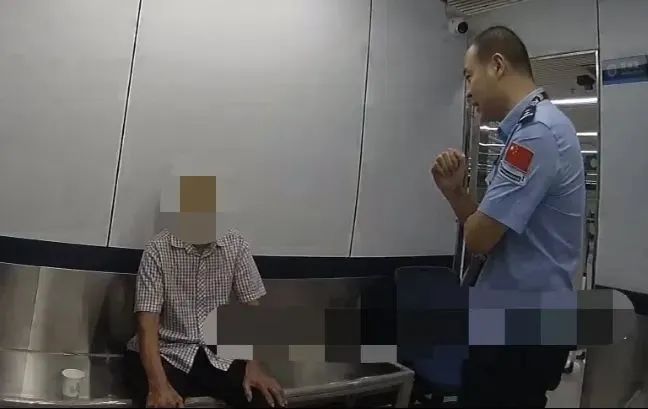 年龄-10，对象+1，八旬老汉因爱变“年轻”