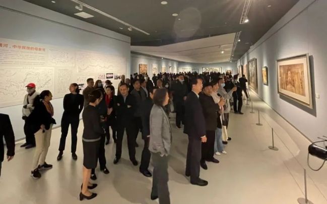 山东省黄河文化主题美术展在山东美术馆隆重开幕