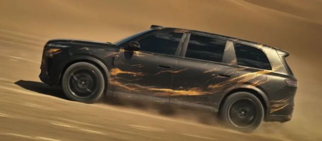 首款 800V 智能超混华系 SUV，岚图旗舰新车“泰山”预告公布