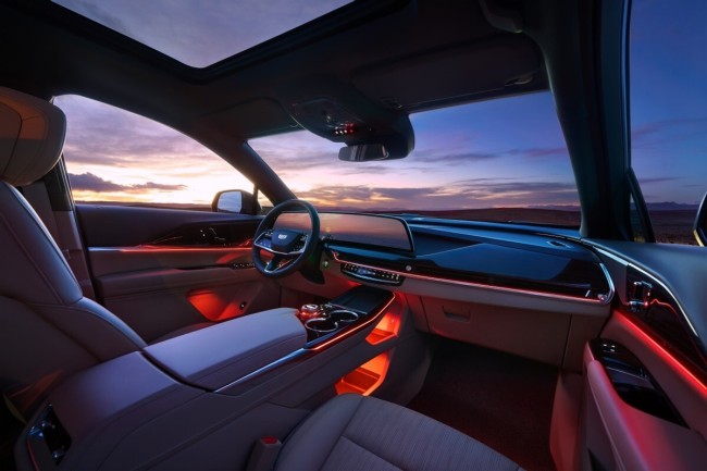 杀入 25 万元内:凯迪拉克推出新款 XT5,限时售 22.99-32.09 万元