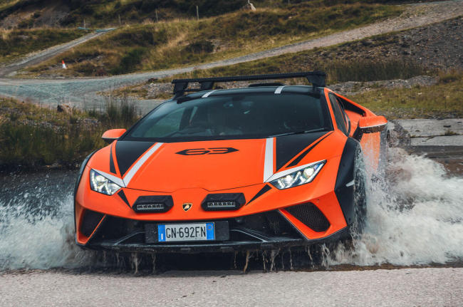 继“越野超跑” Huracan Sterrato 后，兰博基尼计划打造更多“更疯狂”车型