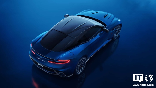 阿斯顿・马丁推出 DB12 S 旗舰车型：动力、操控升级，明年初交付