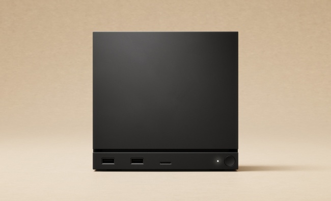 Steam Machine 游戏主机正式亮相：Steam Deck 掌机 6 倍性能、支持光追，明年初开售