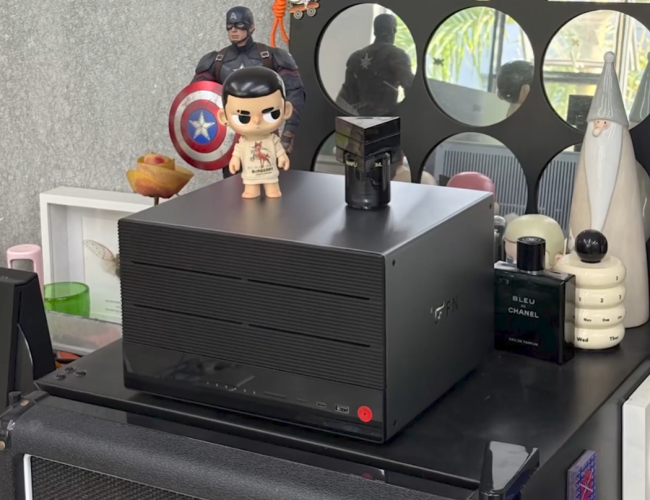 飞牛首款自有 NAS 硬件:双盘位 Evo 2 官宣 12 月 15 日预售