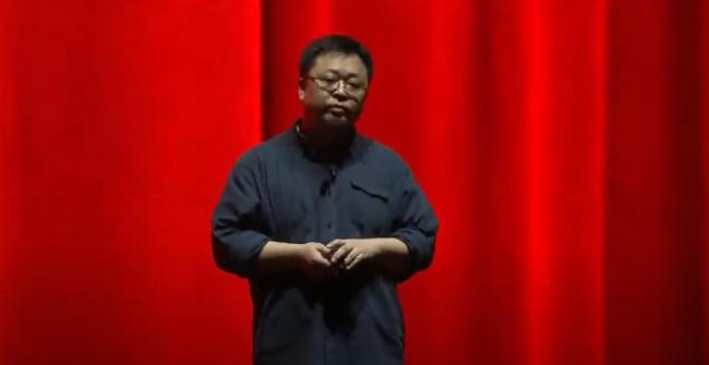 曾经最好看的国产手机,要杀回来了?罗永浩回应