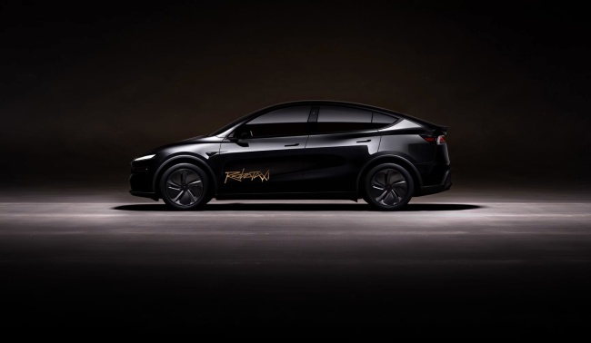 为扩充运力，特斯拉正内部招聘“AI 操作员”以运营 Robotaxi 打车业务