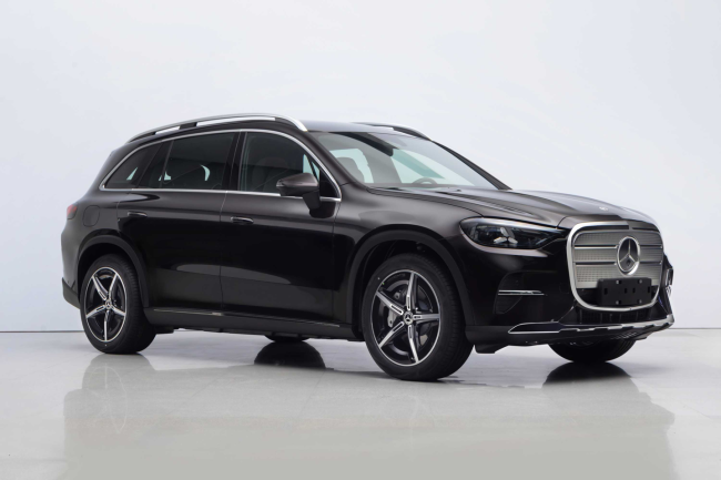 北京奔驰全新纯电 GLC 申报:大尺寸盾形格栅吸睛,国产专属加长轴距