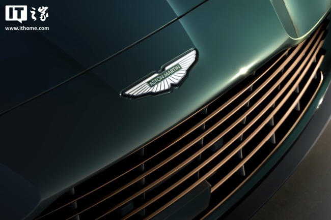 限量 60 辆,阿斯顿・马丁推出 DB12 / Vanquish Volante 纪念版车型