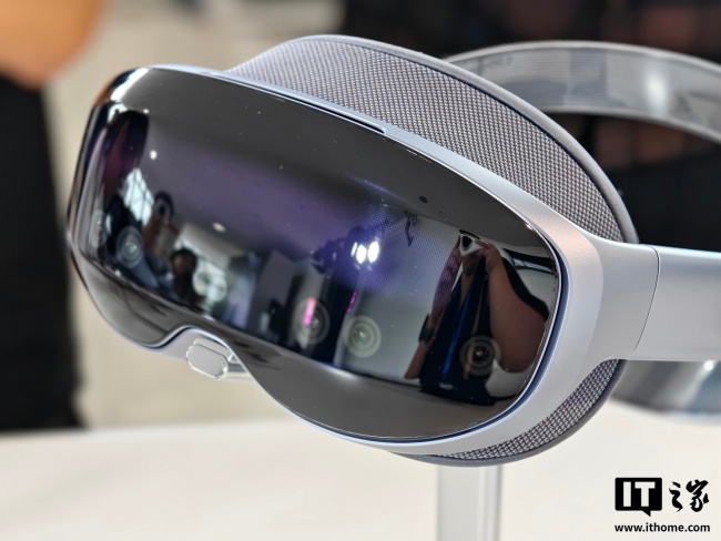 消息称 vivo 叫停 AI 眼镜项目，此前已秘密筹备半年时间