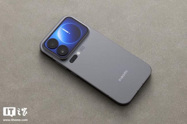 澎湃 OS 3 最新进展公布：小米 17 Pro Max 手机部分场景背屏拍照完预览灰白问题已优化