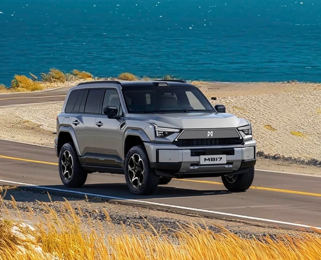 售 36.99 万元、标配华为乾崑智驾 ADS 4，东风猛士 M817 Max + 越野 SUV 上市