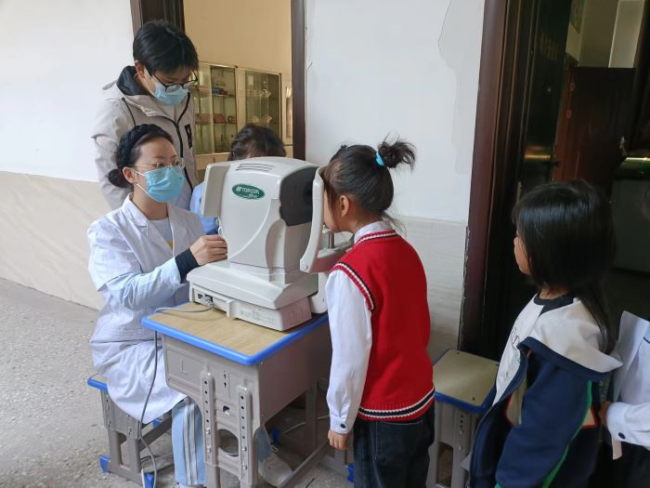 砀山县砀城第一幼儿园迎接幼儿视力抽检活动