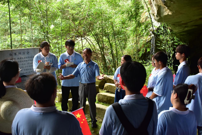 凝聚青春力量 服务乡村振兴