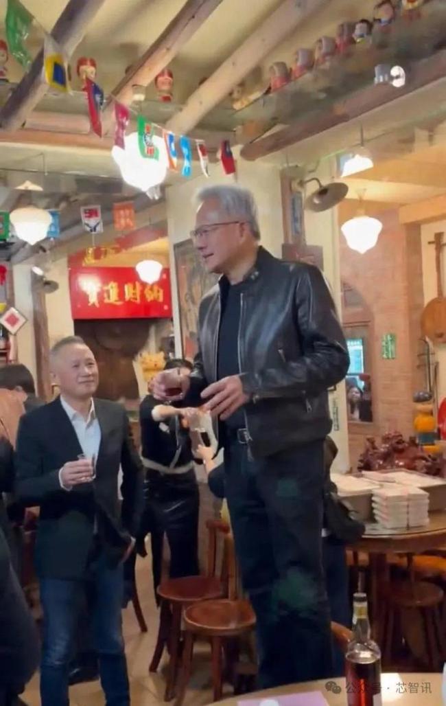 黄仁勋台北“夜宴”:汇聚近40位台企高管,胜宏董事长在列