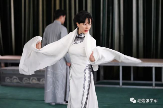 “长亭外，古道边”，京剧《石评梅》“西皮二黄”带着《送别》的伤感