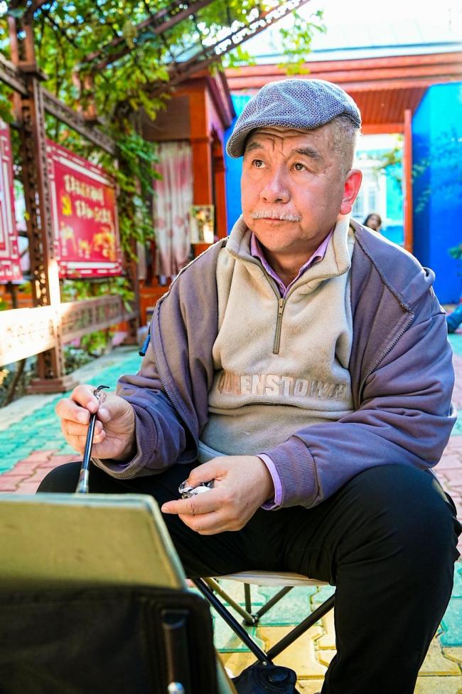 艺术扎根生活 笔墨讴歌时代:走遍中国——中国文促会美术家写生创作行动新疆段圆满收官