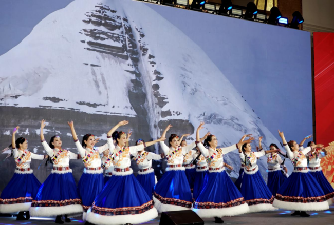 “九九重阳·快乐生活”第七届重阳节公益晚会在京举行