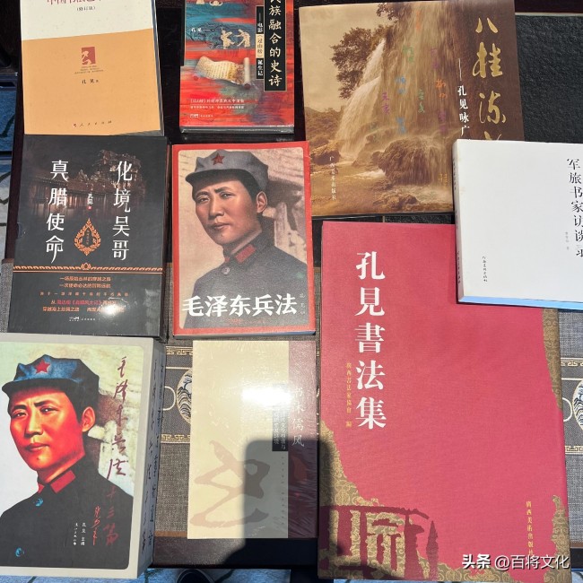 “传千古文脉，颂时间文采”，将军赠书广州国度版块馆