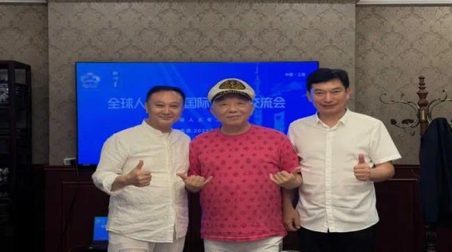 国际千万大V北美崔哥携手“孔子”空降上海助力2026全球人文论坛
