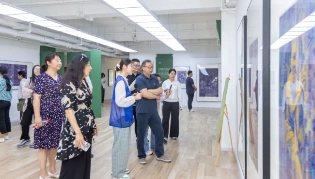 “时痕・格物 —— 罗贵荣版画中的时间显影” 艺术展亮相舒勇美术馆 收获广泛社会关注与各界好评