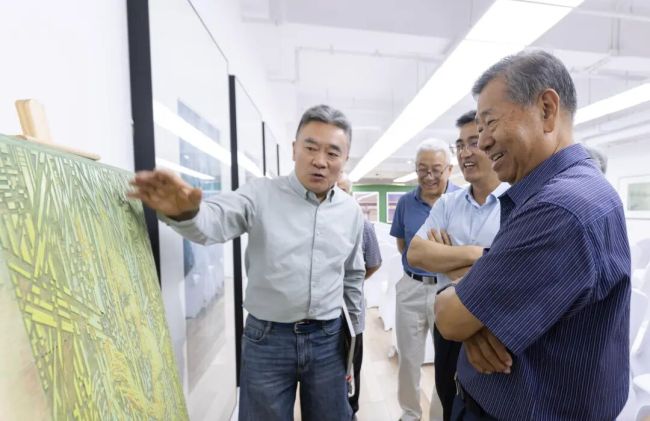 “时痕・格物 —— 罗贵荣版画中的时间显影” 艺术展亮相舒勇美术馆 收获广泛社会关注与各界好评