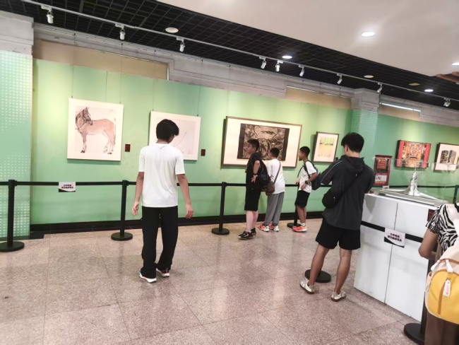 于百年园林，观国潮万象——  “乾象·国潮艺术作品展”在北京动物园科普馆机动展厅开展