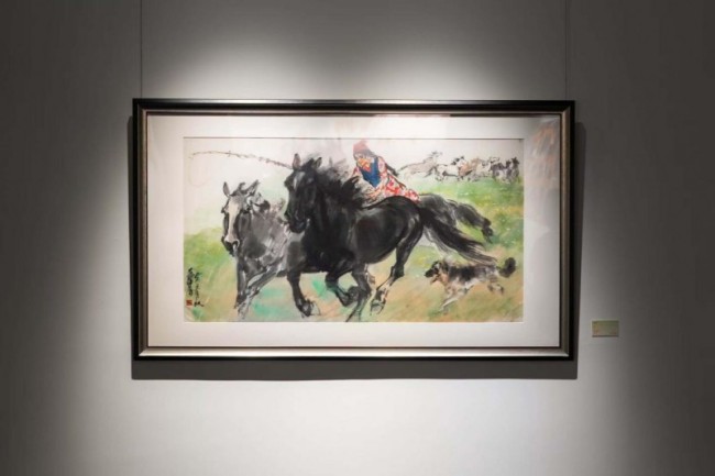 丹青续文脉 骏马写天山 “驰骋万里 大美新疆——黄胄、马欣乐师生画展”在乌鲁木齐开幕
