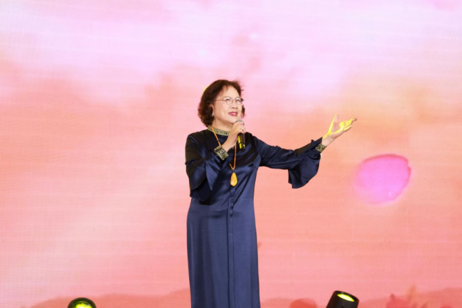 “九九重阳・快乐生活”第八届重阳节公益晚会在京举办