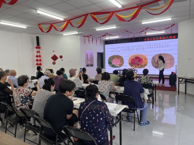 古城南里东街社区文化月盛温馨开启，传统文化浸润邻里生活