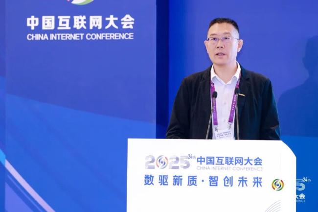 中国航空器拥有者及驾驶员协会(中国AOPA)执行秘书长兼奥帕基金董事长姜谋余