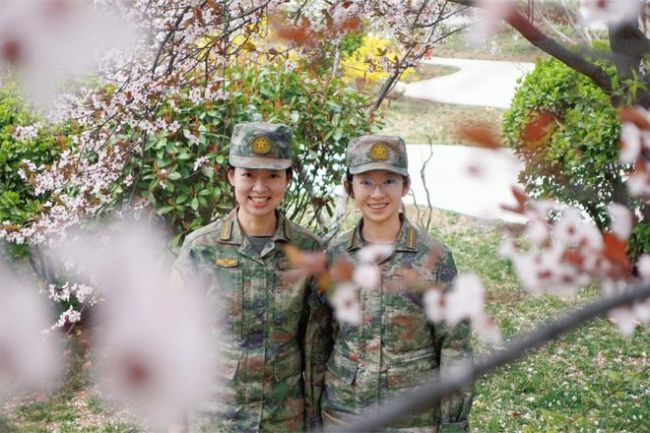 16所军校的春景！