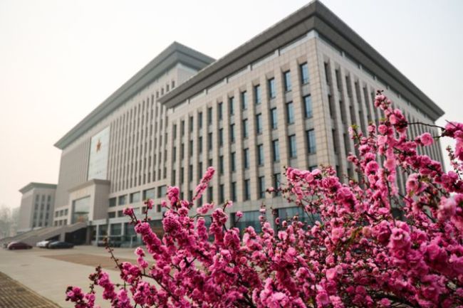 16所军校的春景！