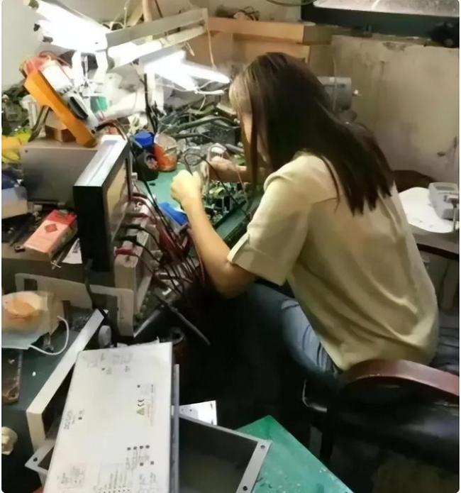 “职高”和“高中生”对比照,一样的青春不一样的命运!