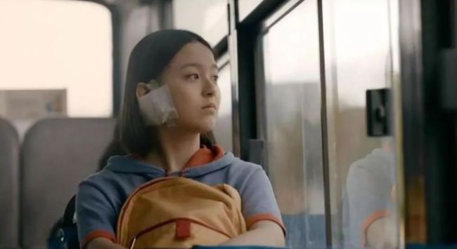 父母开明、幸福家庭的孩子为何也出现心理问题？答案太扎心