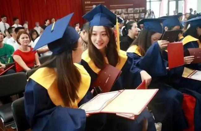 多所双一流高校停招学硕,网友质疑不断