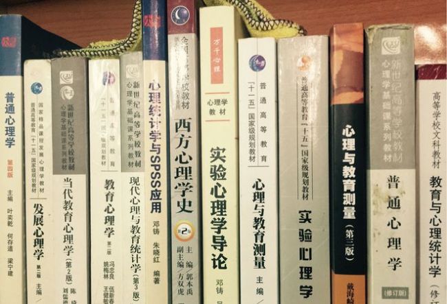 这8个专业“英语很好”报考更有优势