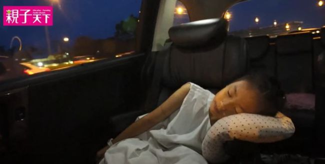 新加坡父母,正批量生产「躺平的孩子」