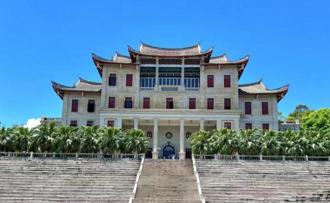 今年招生失败的985大学,录取分数线下跌,原因很无奈