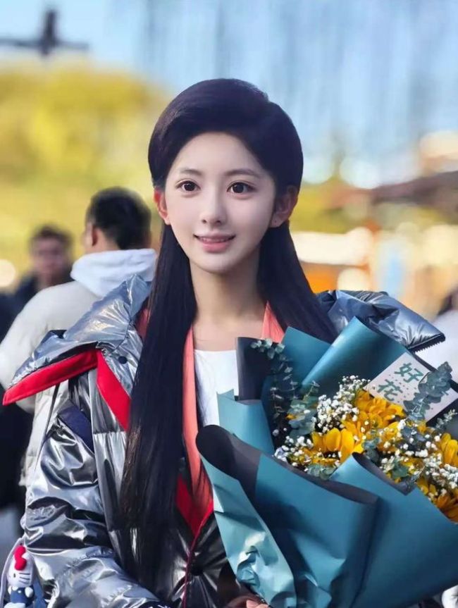 “十级美颜都比不过!”女生素颜拿下艺考状元