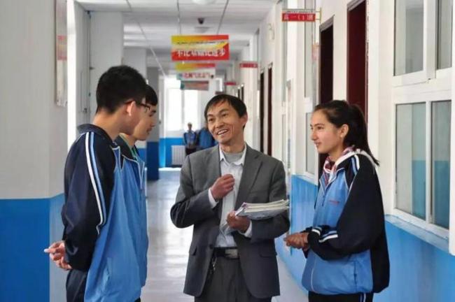 “14岁抽烟,15岁怀孕!”比短视频更可怕的慢脚文化已经盯上孩子