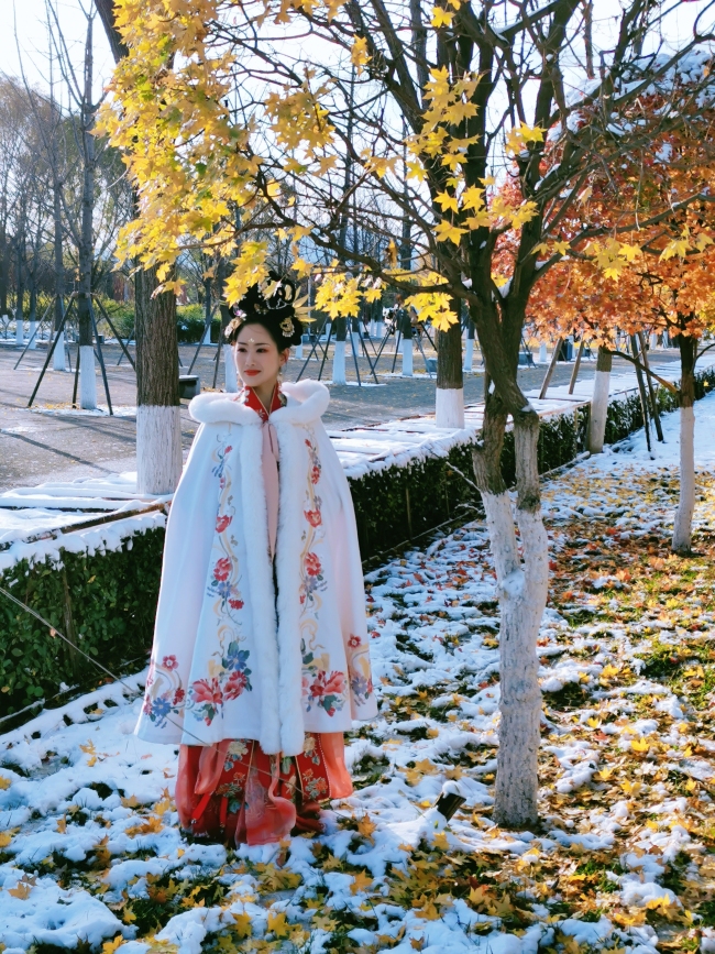 navy blue dress for baby girl Amazon.com: Chinese Hanfu Girls' Winter Clothes For The New Year Children'S  Chinese Style Children'S Clothes With Velvet Tang: Clothing, Shoes & Jewelry main image 0