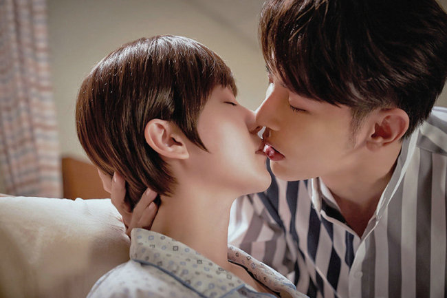 汪东城新戏获吻戏外告白遭拒追光吧哥哥初评片段引热议