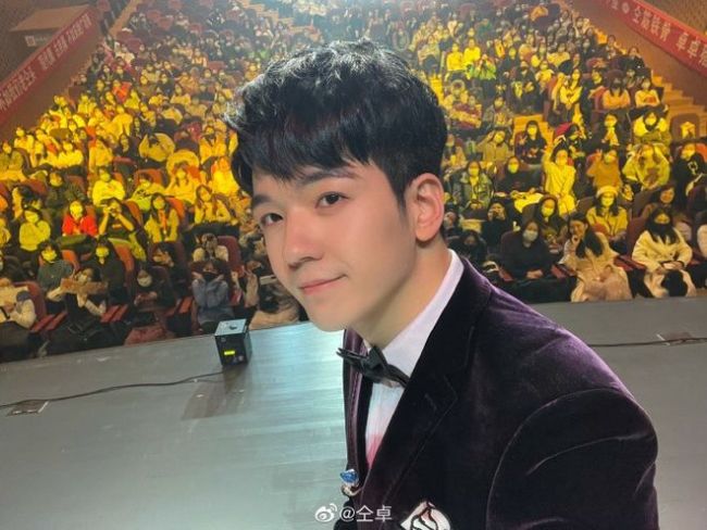 仝卓风波后首受访:像被强硬地画上休止符